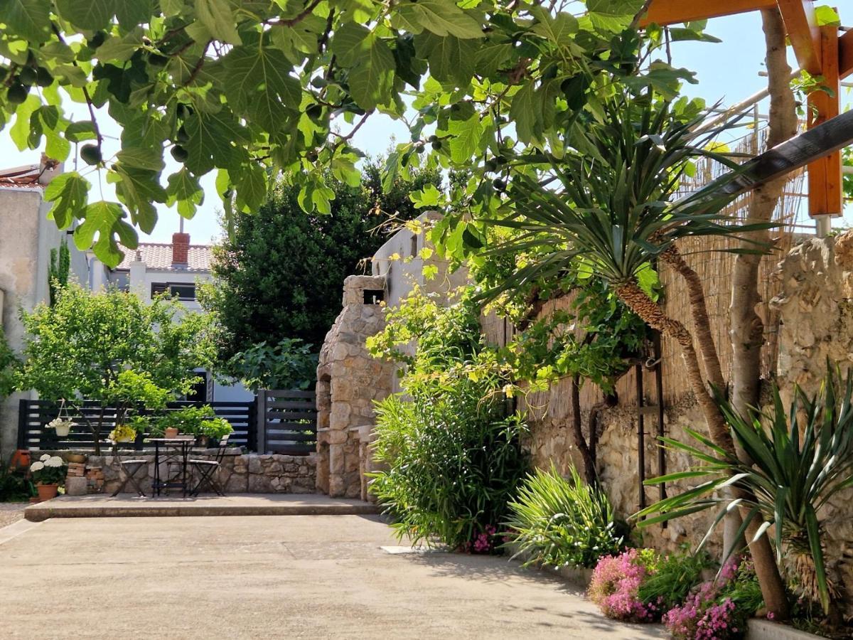 Guest House Otto Punat Εξωτερικό φωτογραφία