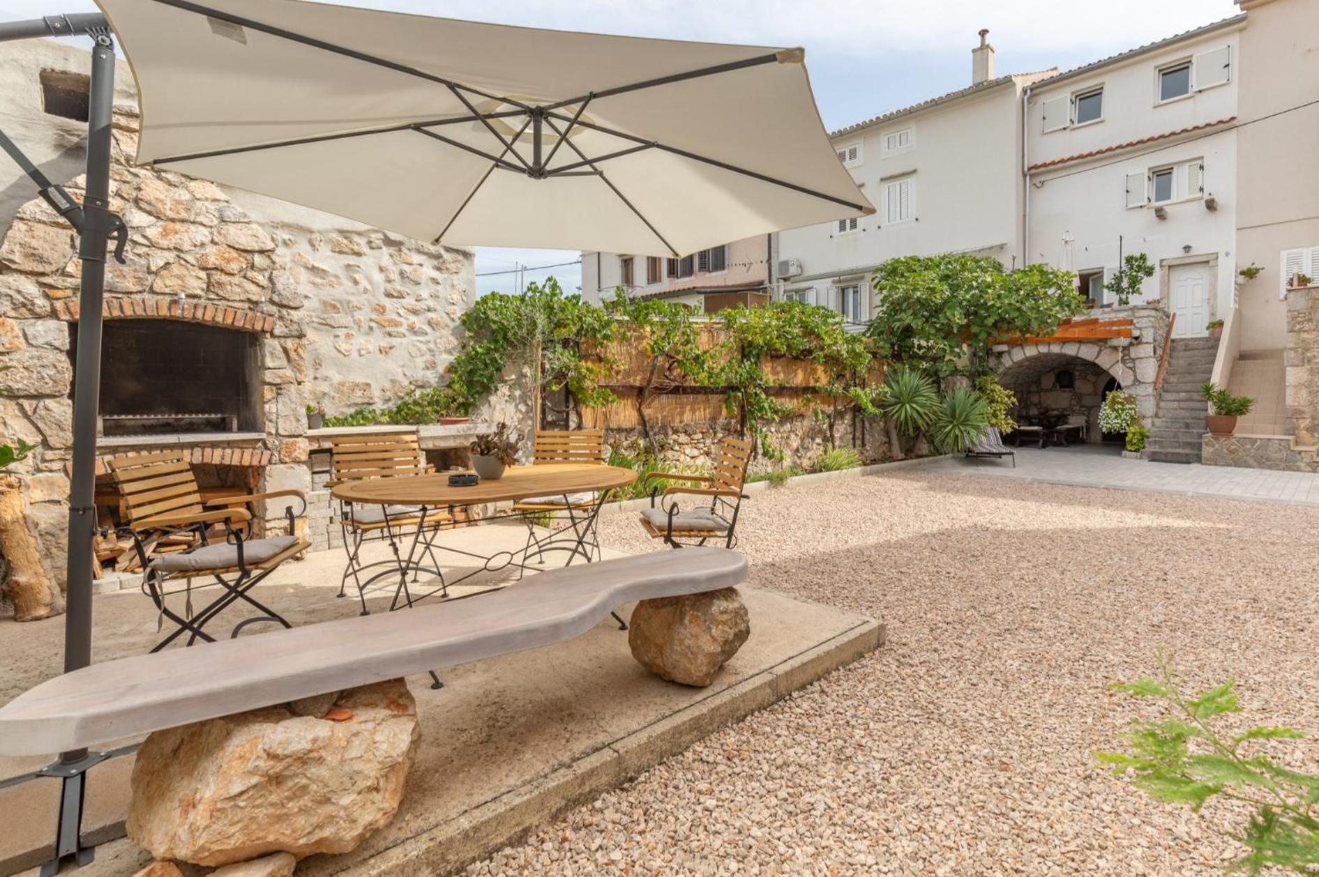 Guest House Otto Punat Εξωτερικό φωτογραφία
