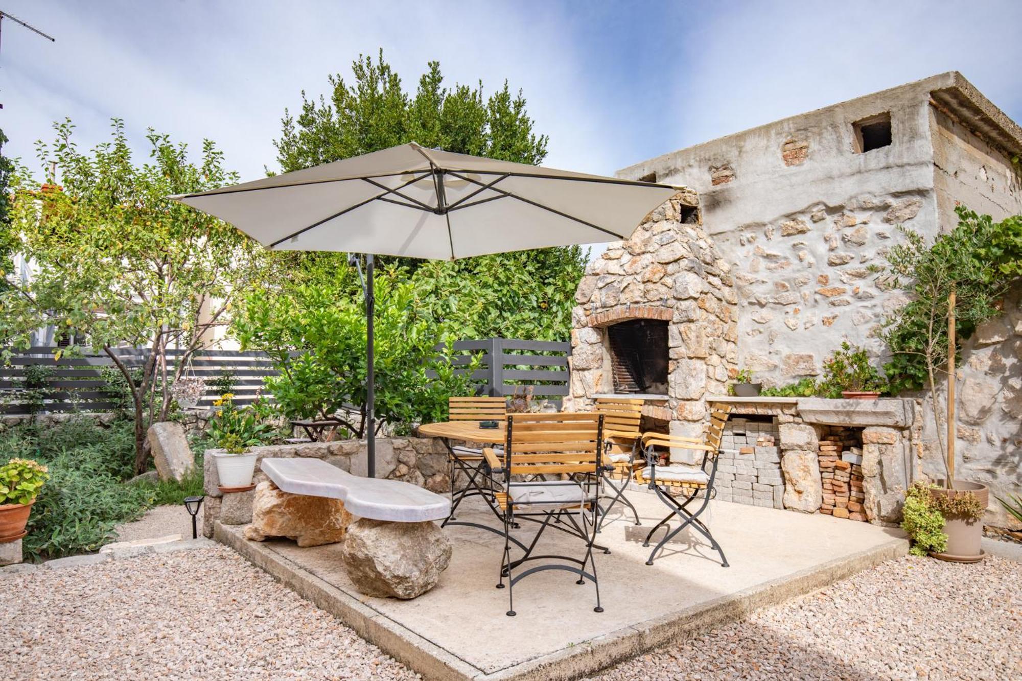 Guest House Otto Punat Εξωτερικό φωτογραφία